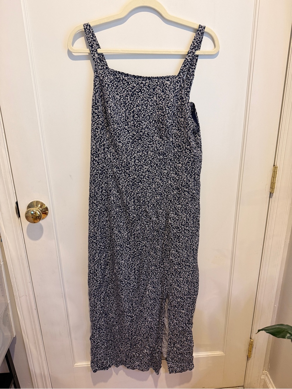 Old Navy Black & White Floral-Print Maxi Dress with Front Slit